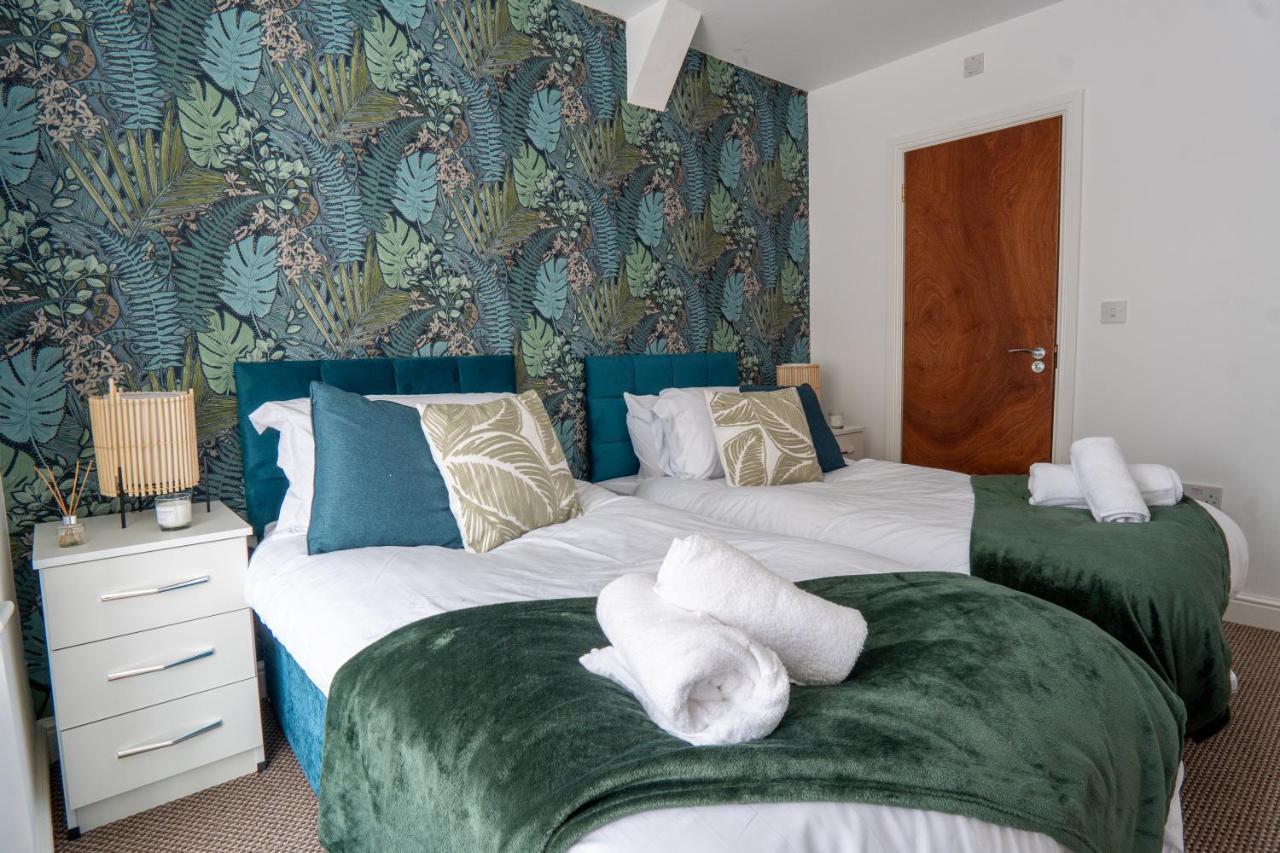 ברמינגהאם Heartland House, 7 Spacious Bedrooms Sleeps 4 Plus, Near Nec, Jlr,Bhx מראה חיצוני תמונה