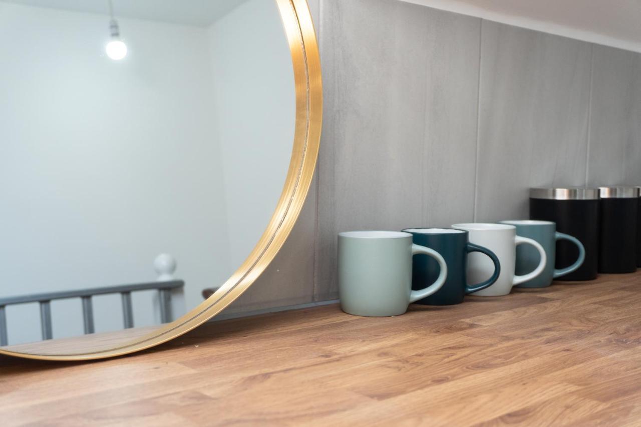 ברמינגהאם Heartland House, 7 Spacious Bedrooms Sleeps 4 Plus, Near Nec, Jlr,Bhx מראה חיצוני תמונה