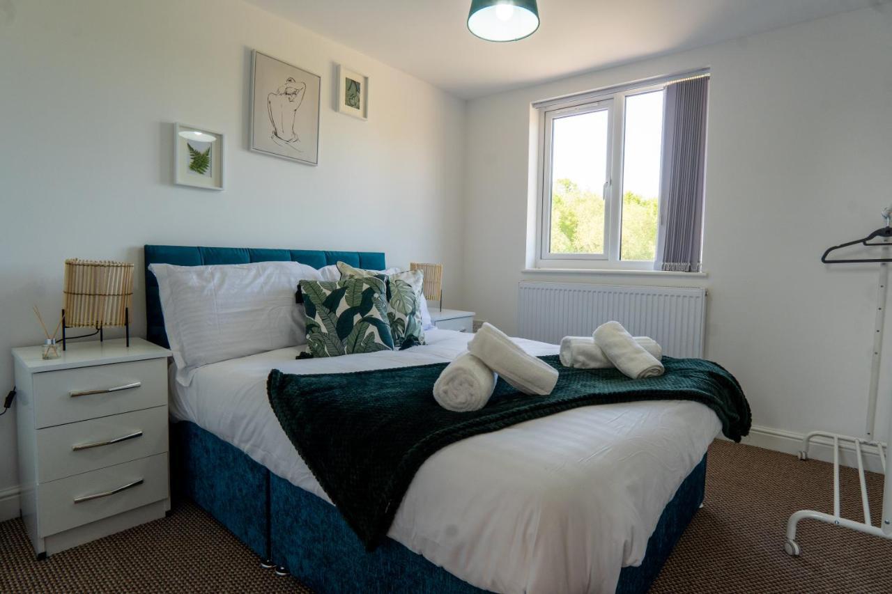 ברמינגהאם Heartland House, 7 Spacious Bedrooms Sleeps 4 Plus, Near Nec, Jlr,Bhx מראה חיצוני תמונה