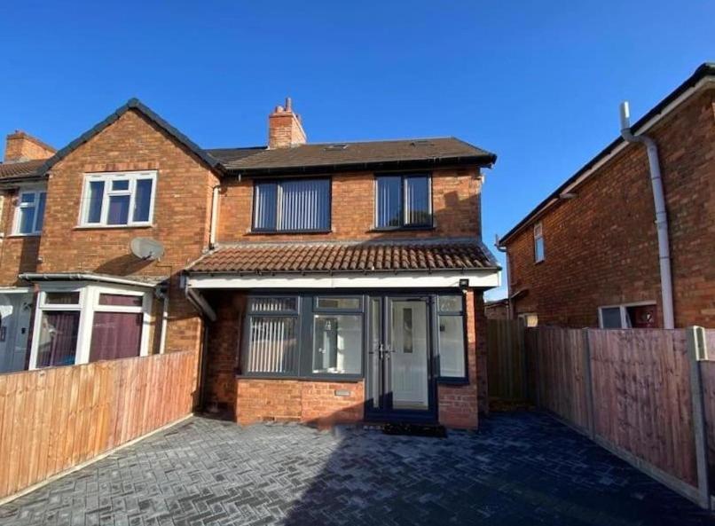 ברמינגהאם Heartland House, 7 Spacious Bedrooms Sleeps 4 Plus, Near Nec, Jlr,Bhx מראה חיצוני תמונה